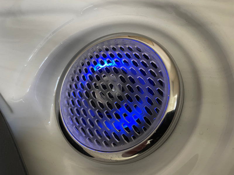 Hawaiian Breeze Hot Tub 740L