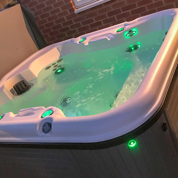 Cove C500 Holiday Park 26 Jet Hot Tub