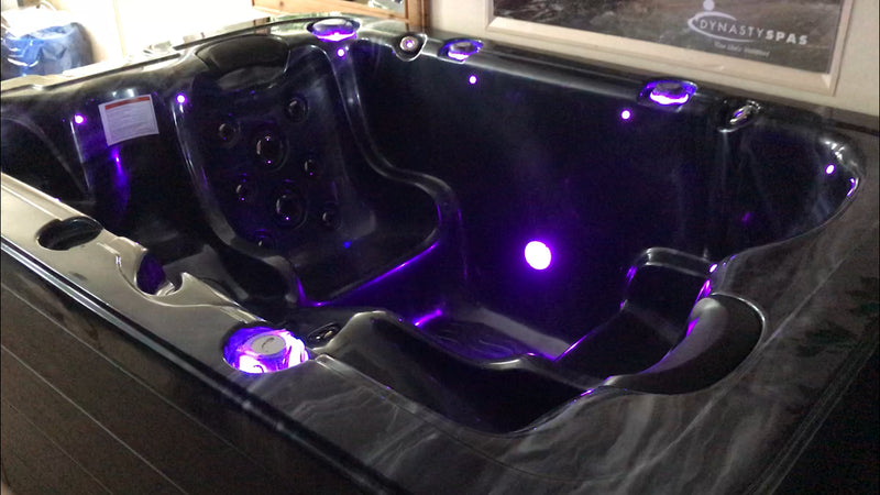 Hawaiian Breeze Hot Tub 536L