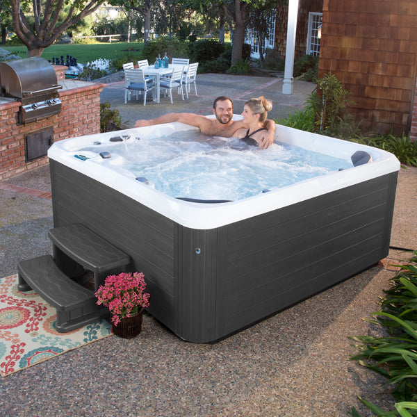 Garden Leisure Hot Tub 680L