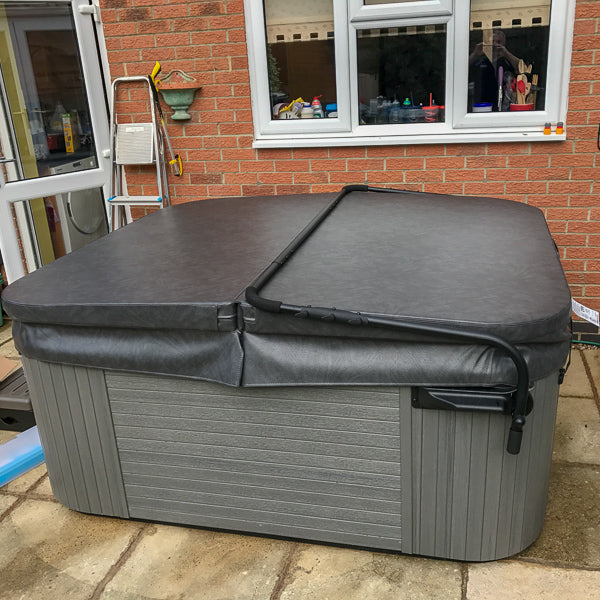 Cove C500 Holiday Park 26 Jet Hot Tub
