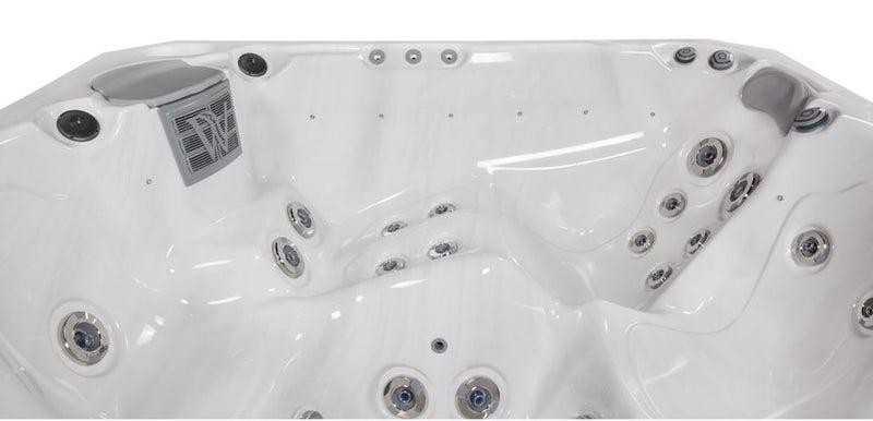 Wellis Malaga Hot Tub