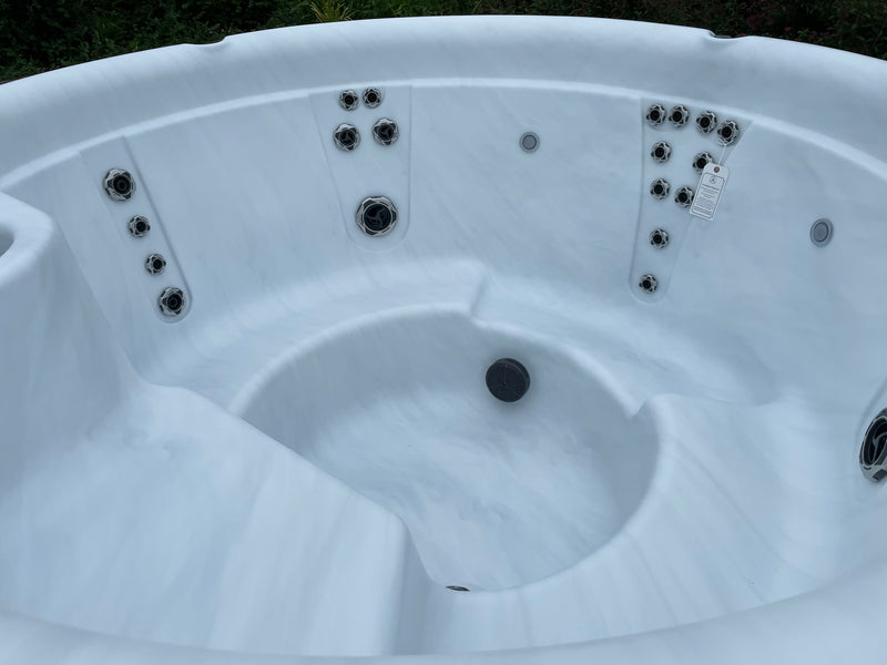 Cove Crown XL 30 Jet Hot Tub