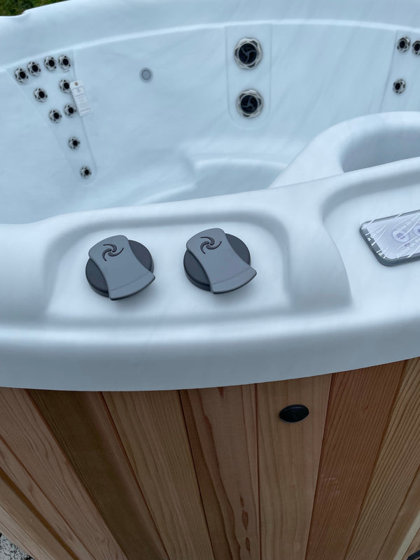 Cove Crown XL 30 Jet Hot Tub