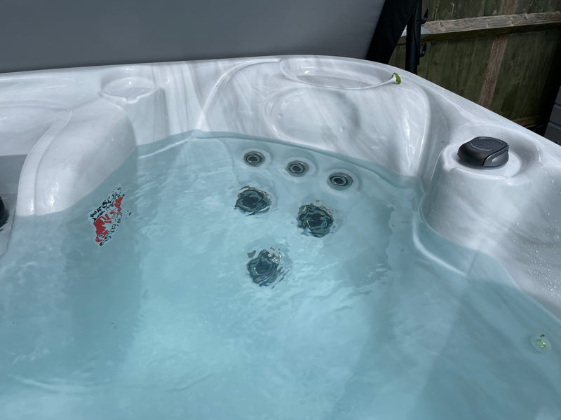 Clear Natural Spas 202B 26 Jet Hot Tub