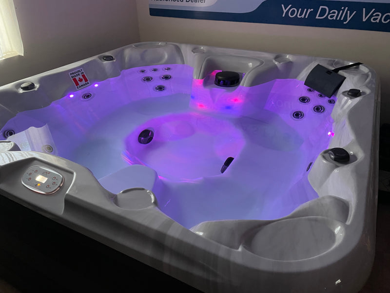 Clear Natural Spas 202B 26 Jet Hot Tub