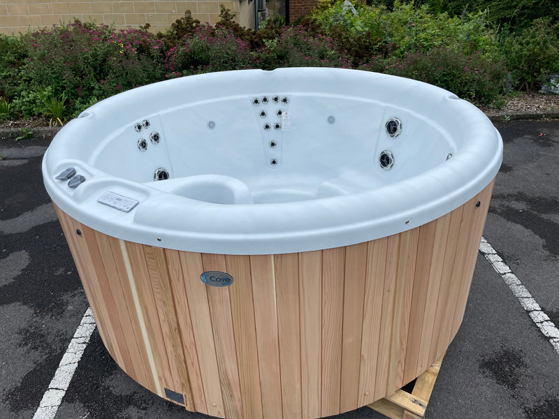 Cove Crown XL 30 Jet Hot Tub