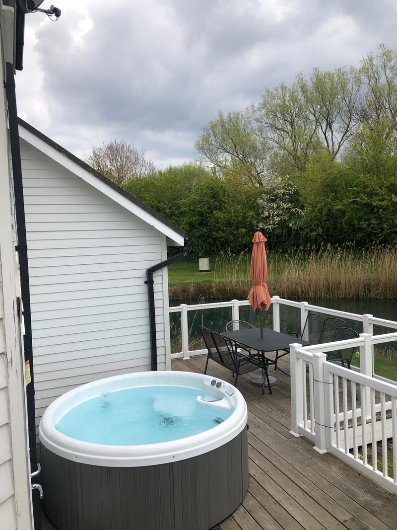 Cove C110 Impulse 14 Jet Hot Tub